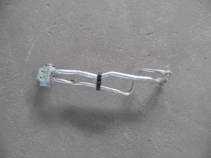 AUDI A8 4H D4 LIFT PRZEWOD KLIMATYZACJI 4H0820725