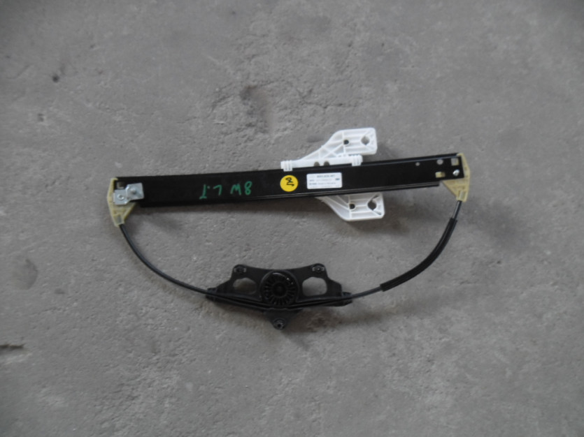 AUDI A4 8W B9 PODNOSNIK SZYBY LEWY TYL 8W0389461