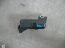 AUDI A4 8W B9 TFSI KLEMA BEZPIECZNIK 8W0915459