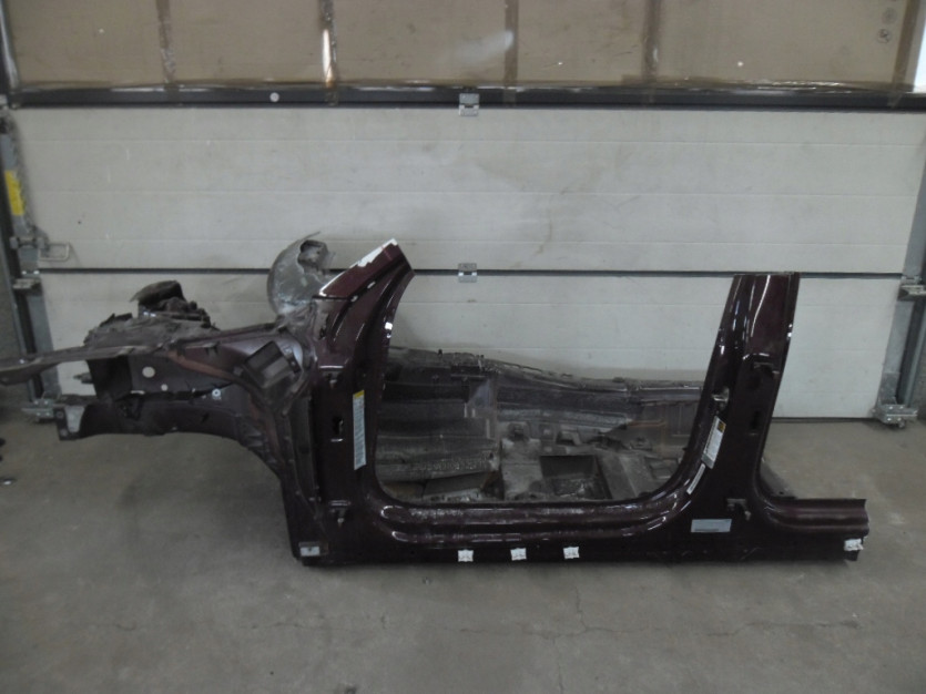 AUDI A8 D4 4H LIFT CWIARTKA PODLUZNICA LEWA PROG