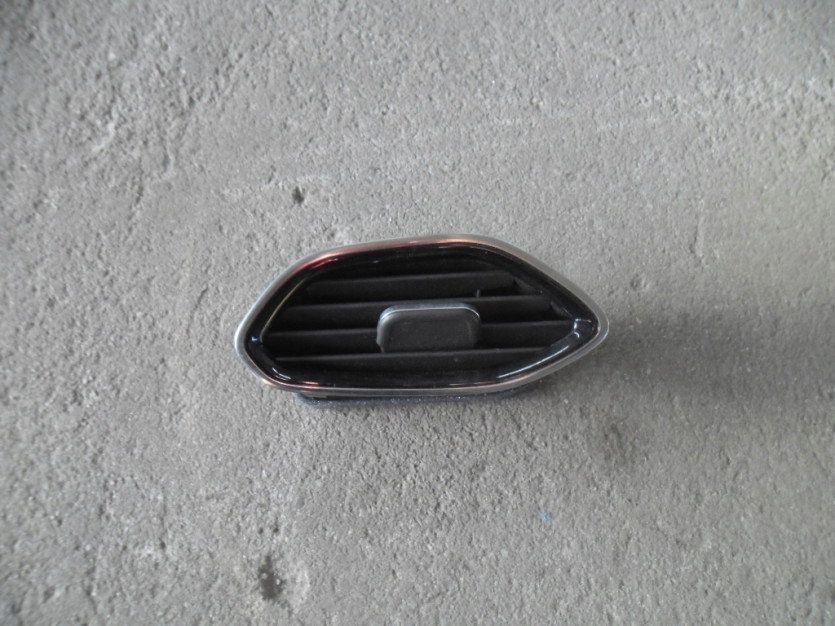 OPEL CROSSLAND X KRATKA NAWIEWU PRAWA 13487185