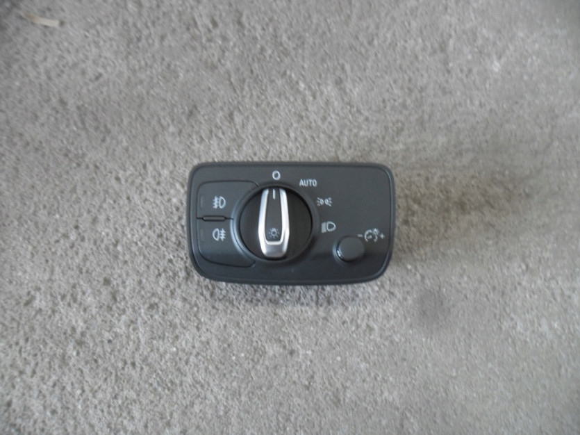 AUDI A3 8V PRZELACZNIK SWIATEL EU 8V0941531L