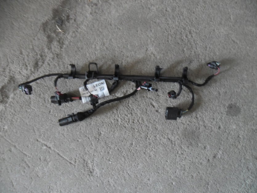 AUDI A3 8V SEDAN WIAZKA INSTALACJA 06L971627AA