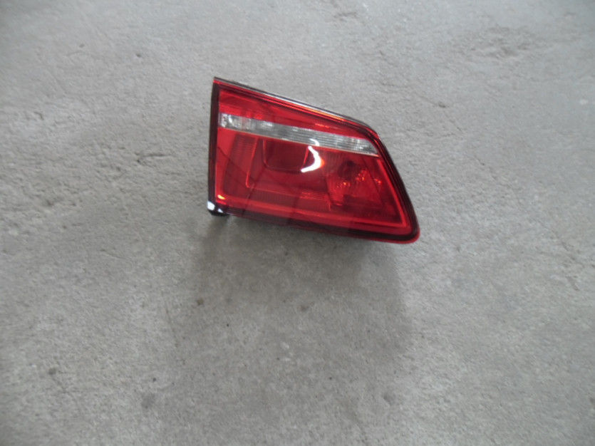 VW GOLF VII SPORTSVAN LAMPA LEWA KLAPY 510945093K
