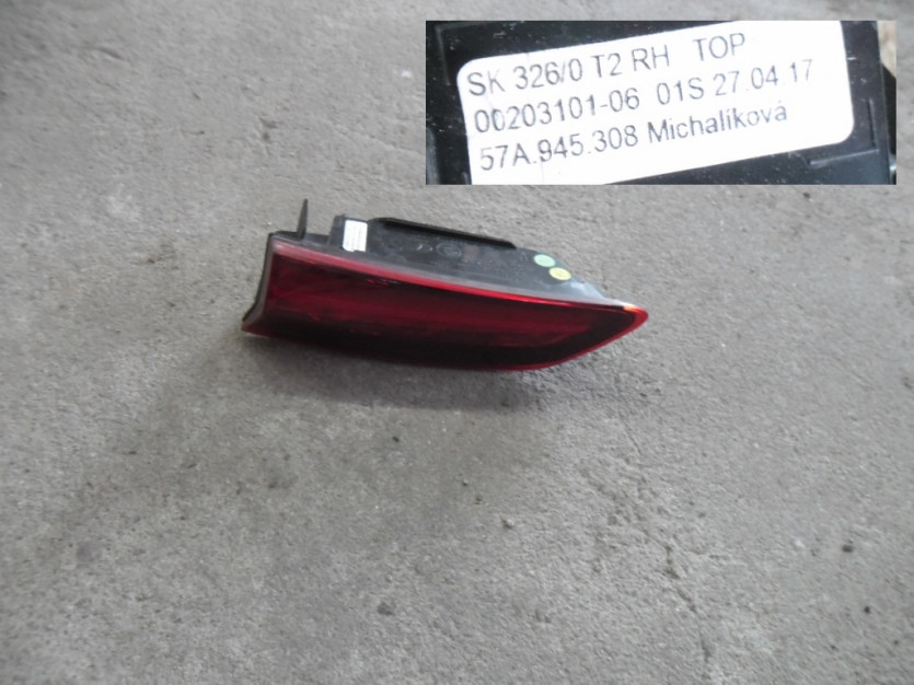 SKODA KAROQ LAMPA PRAWA PRAWY TYL TYLNA 57A945308