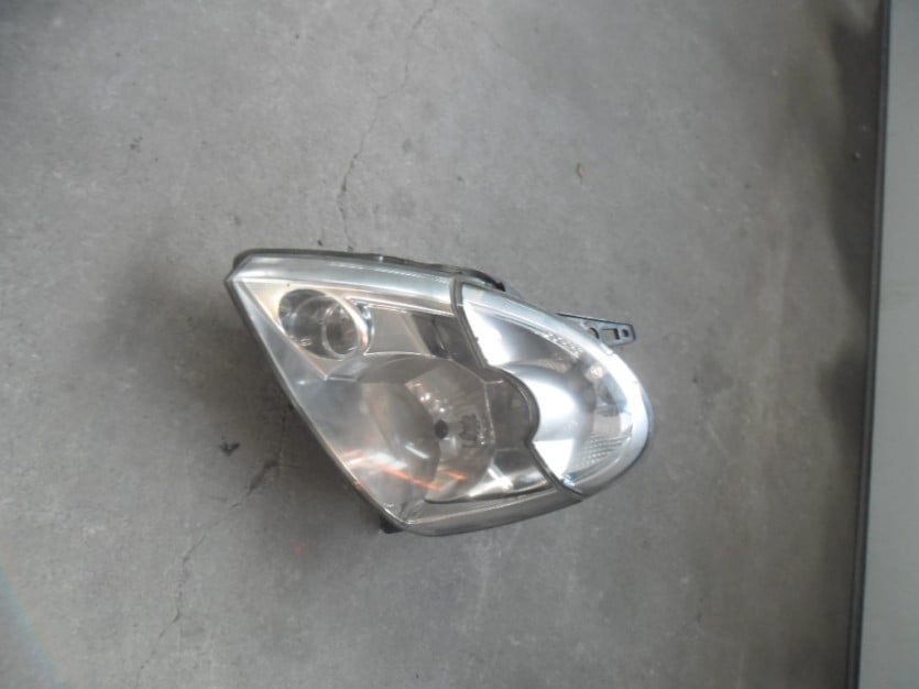 RENAULT MODUS 2007 LAMPA LEWA PRZOD