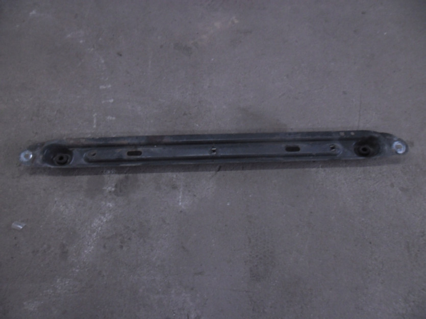CITROEN C4 II B7 2012 BELKA POD CHLODNICE