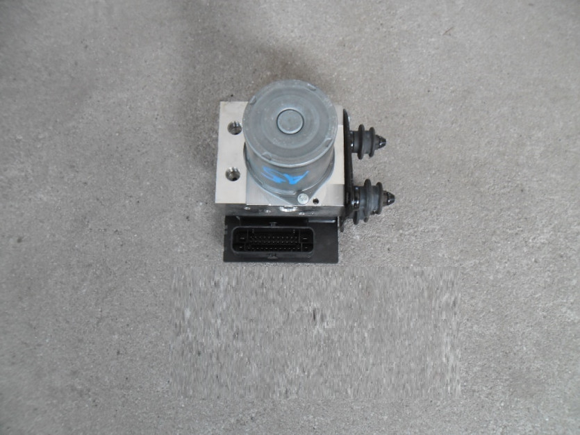AUDI A5 A4 8T B8 2015 POMPA ABS ESP 8K0907379CH