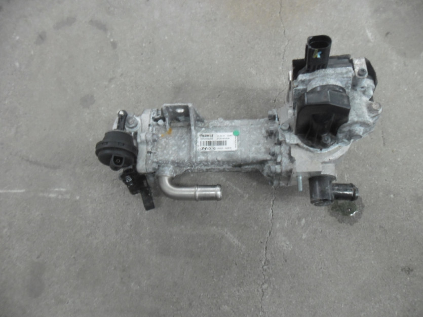 KIA HYUNDAI 1.7 CRDI 1.6 ZAWOR EGR i30 28420-2A610