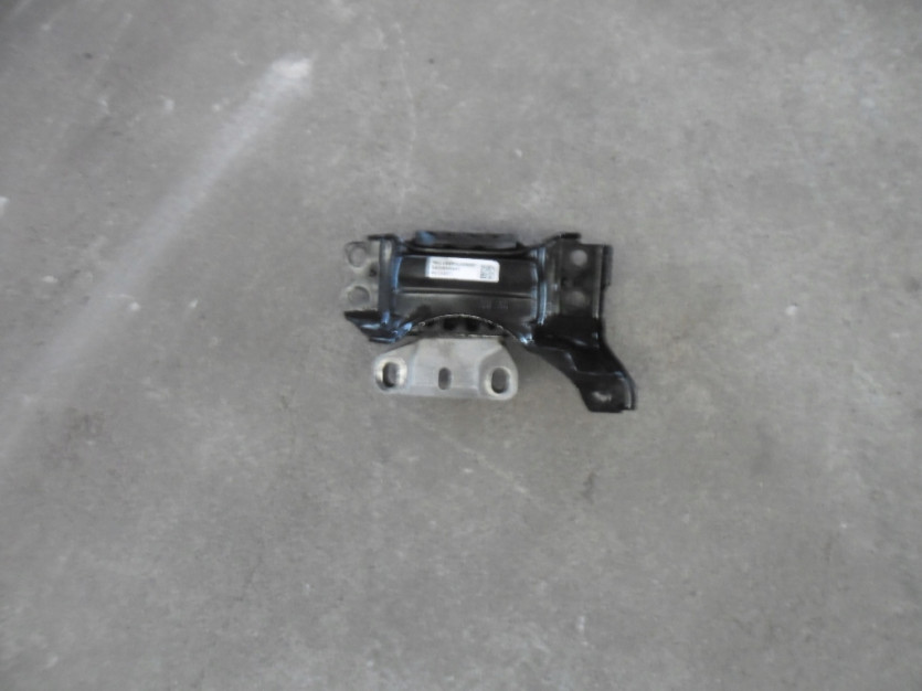 SEAT IBIZA 5 V 6F PODUSZKA SKRZYNI 2Q0199555AF
