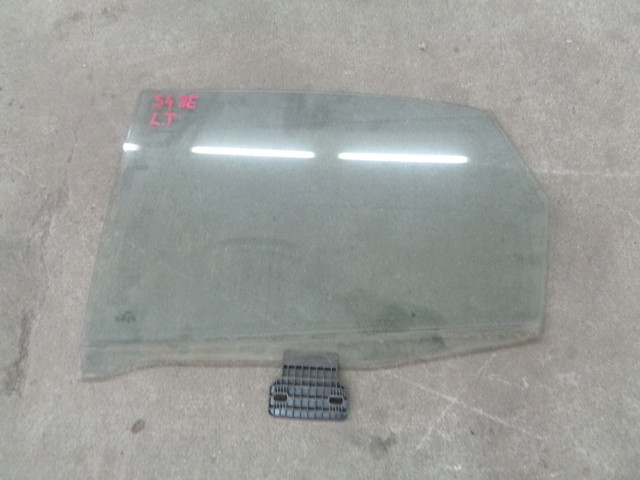 AUDI S4 A4 8E B7 SZYBA DRZWI LEWA TYL KLEJONA SEDA