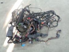 AUDI S4 A4 8E B7 SEDAN WIAZKA INSTALACJA 4.2 V8