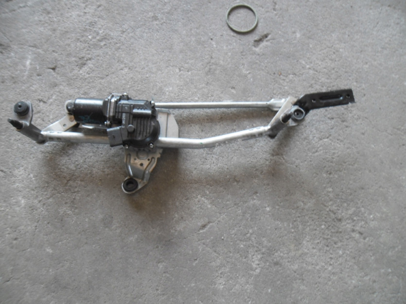 MECHANIZM WYCIERACZEK VW PASSAT B6 3C8955023L