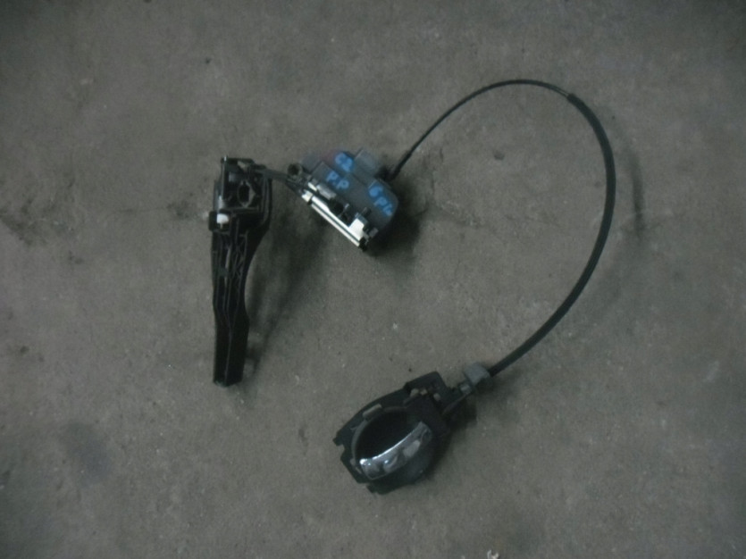 CITROEN C2 LIFT ZAMEK DRZWI PRAWY KLAMKA PRZOD