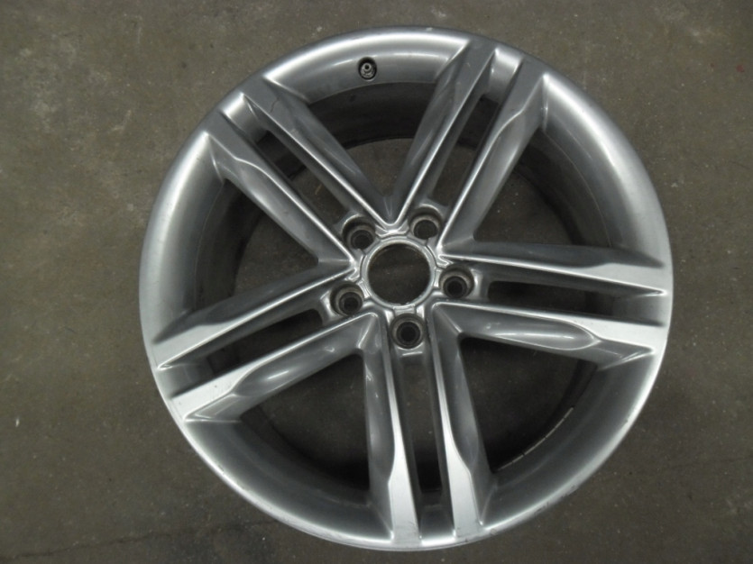 AUDI A4 S4 FELGA ALUMINIOWA 8.0J x 18 H2 ET47