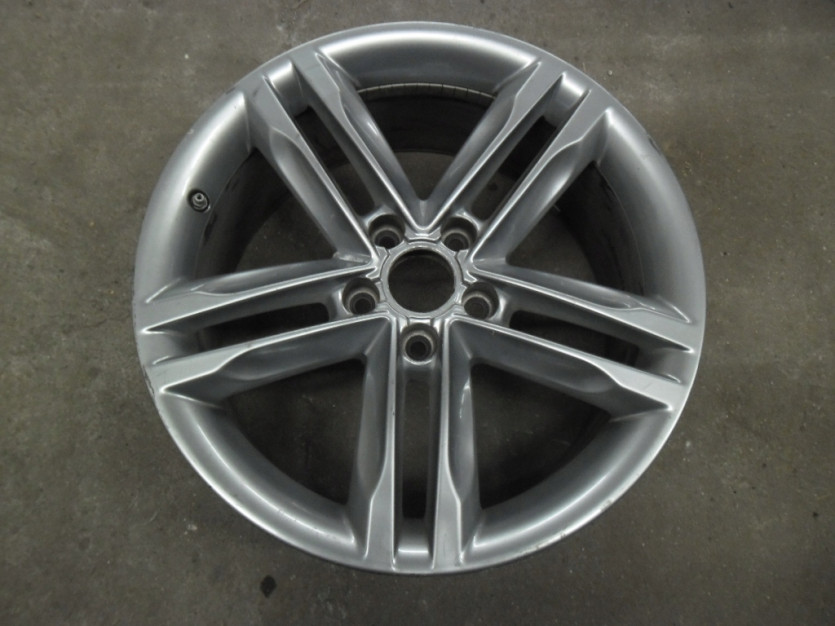 AUDI A4 S4 FELGA ALUMINIOWA 8.0J x 18 H2 ET47