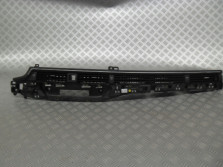 AUDI A4 8W B9 SEDAN KRATKA PANEL NAWIEWU DESKI