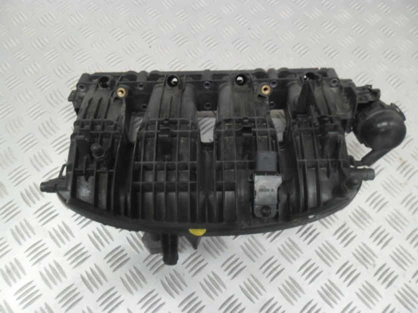 AUDI A4 8W B9 2.0 TFSI KOLEKTOR SSACY 06L133201BG
