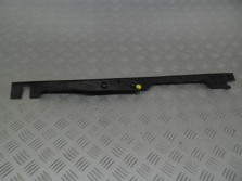 AUDI A4 8W B9 SEDAN OSLONA BLOTNIKA L 8W0820581A