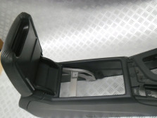 AUDI A4 8W B9 SEDAN TUNEL SRODKOWY 8W1863241