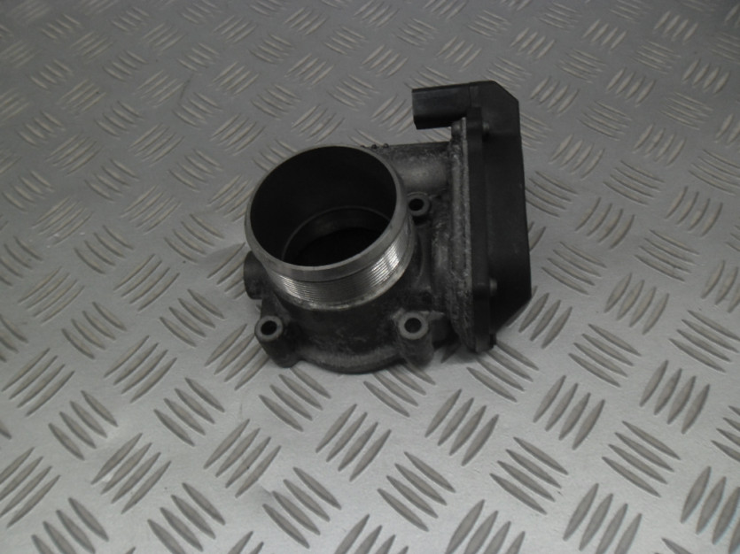 AUDI A4 8K B8 ALLROAD PRZEPUSTNICA 2.0 06F133062Q
