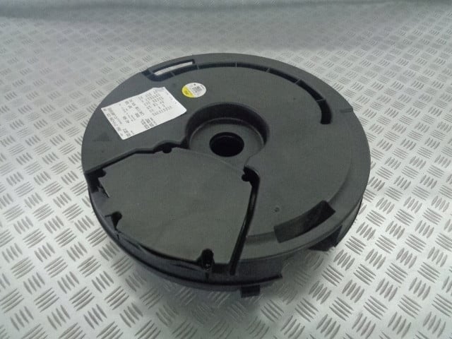 AUDI A6 C8 4K 2019 GLOSNIK SUBWOOFER 4K0035913