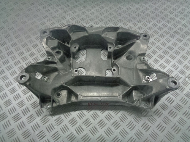 AUDI A6 C8 4K WSPORNIK SKRZYNI BIEGOW 4K0399263B