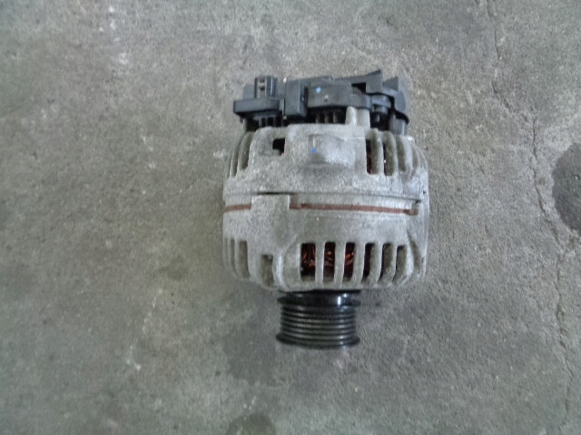 RENAULT MEGANE III 1.6 16V ALTERNATOR 0124425070
