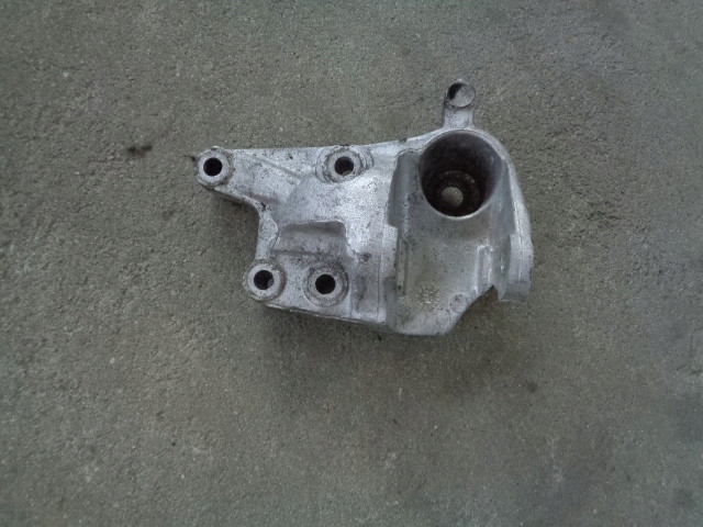 CITROEN C5 III 2.0 HDI LAPA WSPORNIK 9645161180