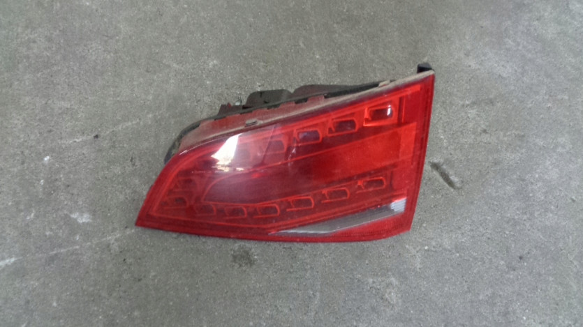 AUDI A4 8K B8 LAMPA PRAWA KLAPY TYL SEDAN