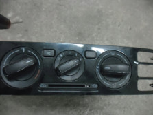 VW UP 2013 5D PRZELACZNIK KLIMATYZACJI 1S0820045T