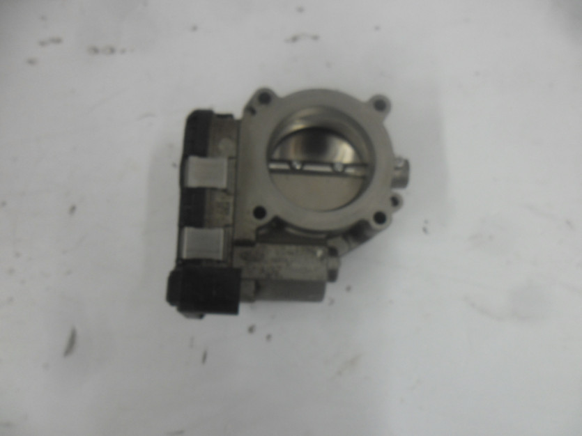 AUDI A5 S5 8W F5 PRZEPUSTNICA 06M133062H