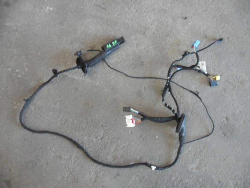 AUDI A6 C8 4K WIAZKA DRZWI LEWA PRZOD 4K5971029D
