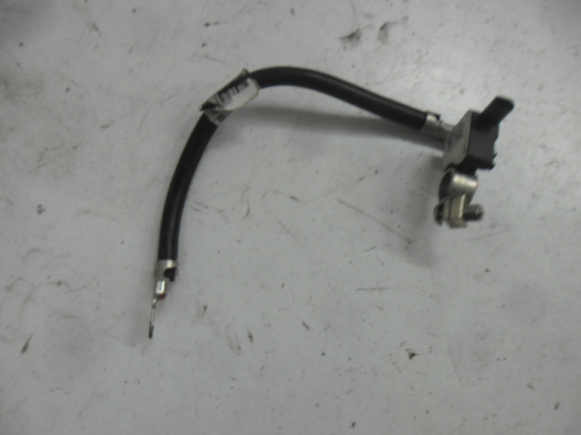 AUDI S4 B8 8K A4 KLEMA WIAZKA MINUS 8K0915181B