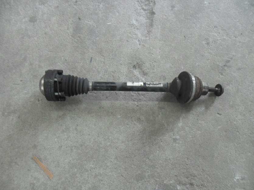 AUDI S4 B8 8K A4 2010 POLOS PRAWA 8K0501204L
