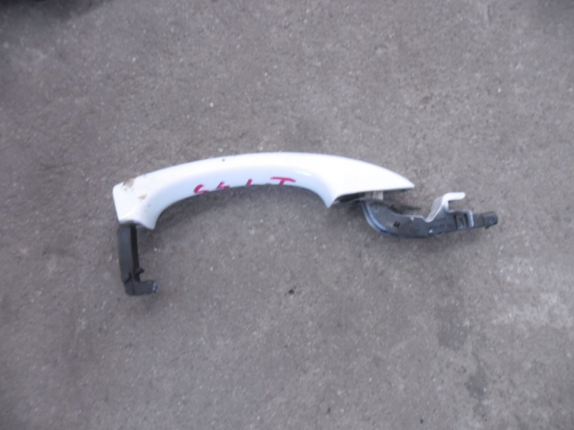 AUDI S4 B8 8K A4 2010 KLAMKA DRZWI PRAWA KEYLESS