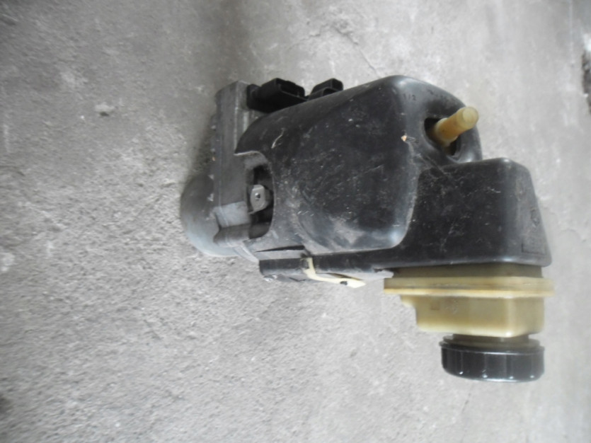 RENAULT LAGUNA III 3 POMPA WSPOMAGANIA 491109313R