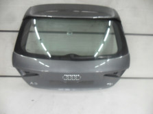 AUDI A3 8V 2015 KLAPA BAGAZNIKA TYL TYLNA LX7R