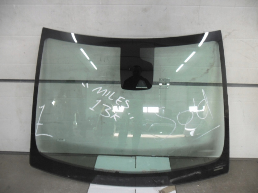 OPEL CROSSLAND X SZYBA PRZOD PRZEDNIA RHD