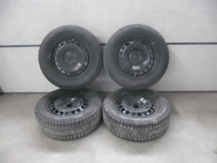 VW PASSAT B8 3G OPONY FELGI STALOWE 215/60 R16 ZIM