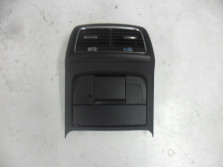 AUDI A4 8K LIFT WLOT POWIETRZA KRATKA TYL