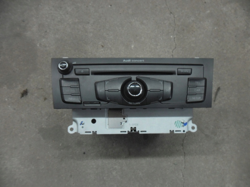 AUDI A4 8K B8 2010 RADIO AUDI CONCERT 8T2035186C