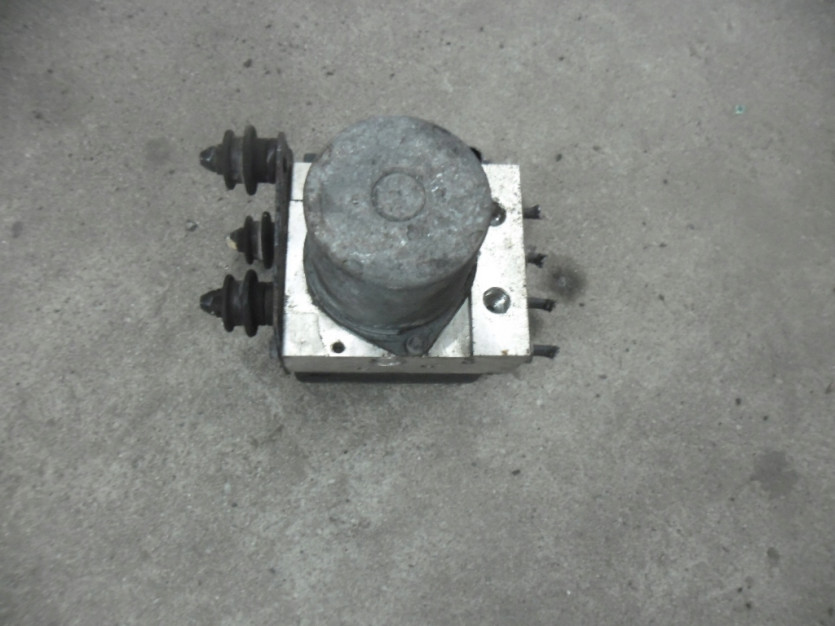 AUDI A4 8K B8 2010 POMPA HAMULCOWA ABS 8K0907379AQ