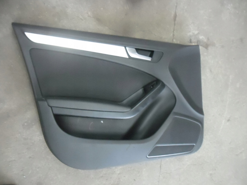 AUDI A4 8K B8 2010 TAPICERKA DRZWI LEWA PRZOD