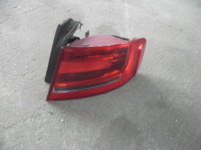 AUDI A4 8K B8 2010 LAMPA PRAWA TYL TYLNA