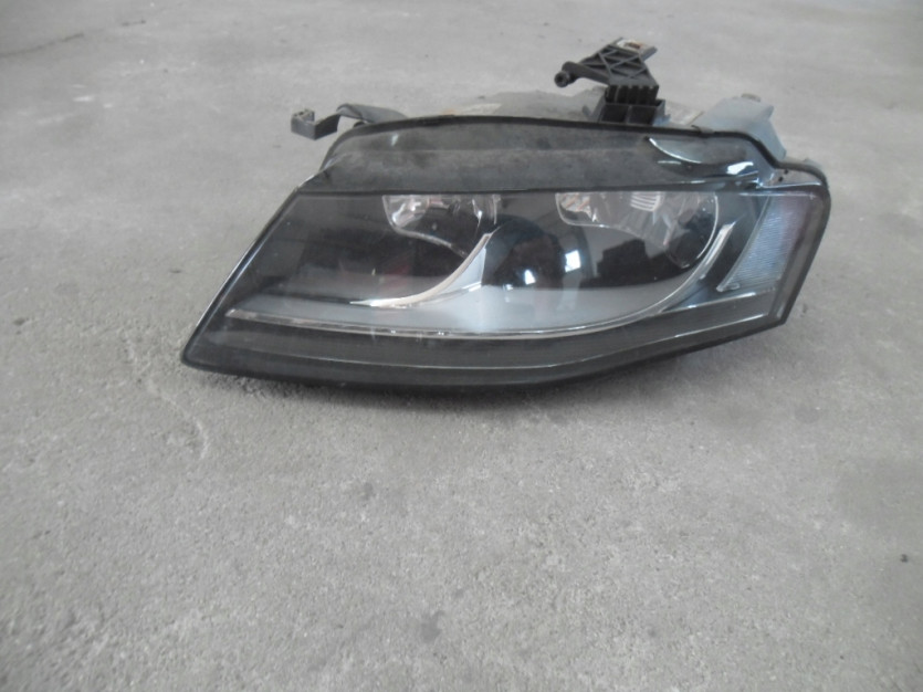 AUDI A4 8K B8 2010 LAMPA LEWA PRZOD PRZEDNIA ANG