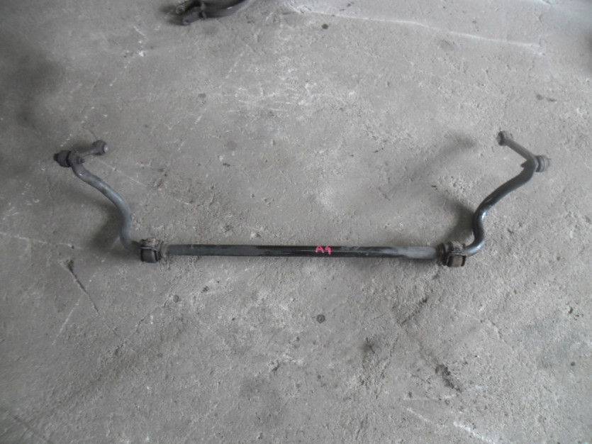 AUDI A4 8K B8 2010 DRAZEK STABILIZATORA