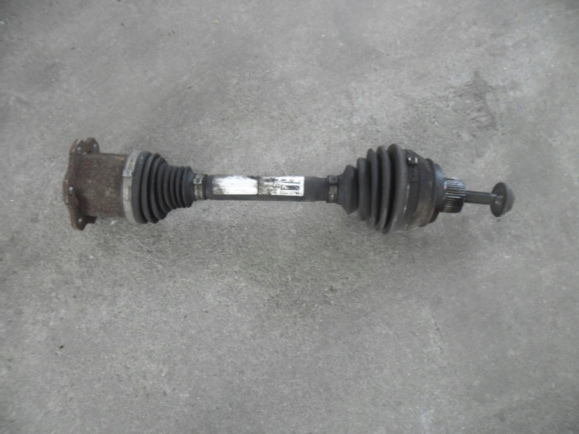 AUDI A4 8K B8 2010 POLOS PRAWA 8K0407271Q