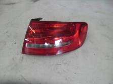 AUDI A4 8K B8 ALLROAD LIFT LAMPA PRAWA TYL TYLNA