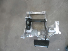 AUDI A4 8K B8 LIFT 2015 PEDAL HAMULCA 8K2721117